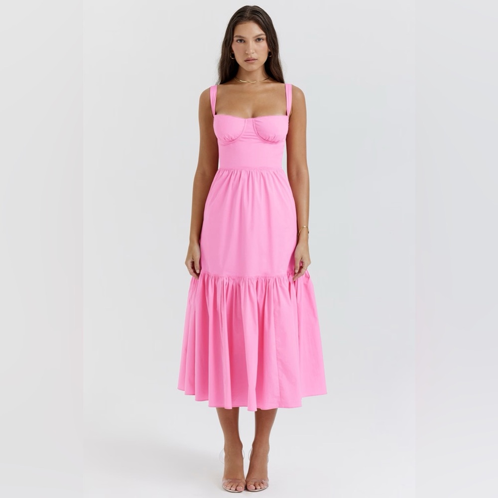 NWT House of CB ELIA FRENCH PINK MIDI SUNDRESS
Size: Small Plus